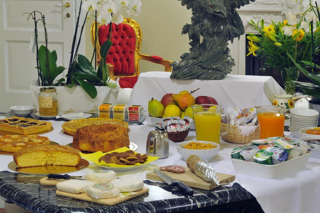 Agriturismo Cascina Varie Castagnito Zewnętrze zdjęcie