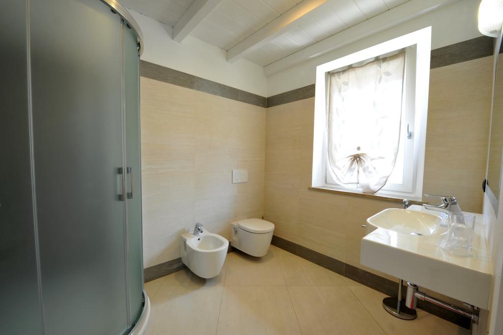 Agriturismo Cascina Varie Castagnito Zewnętrze zdjęcie