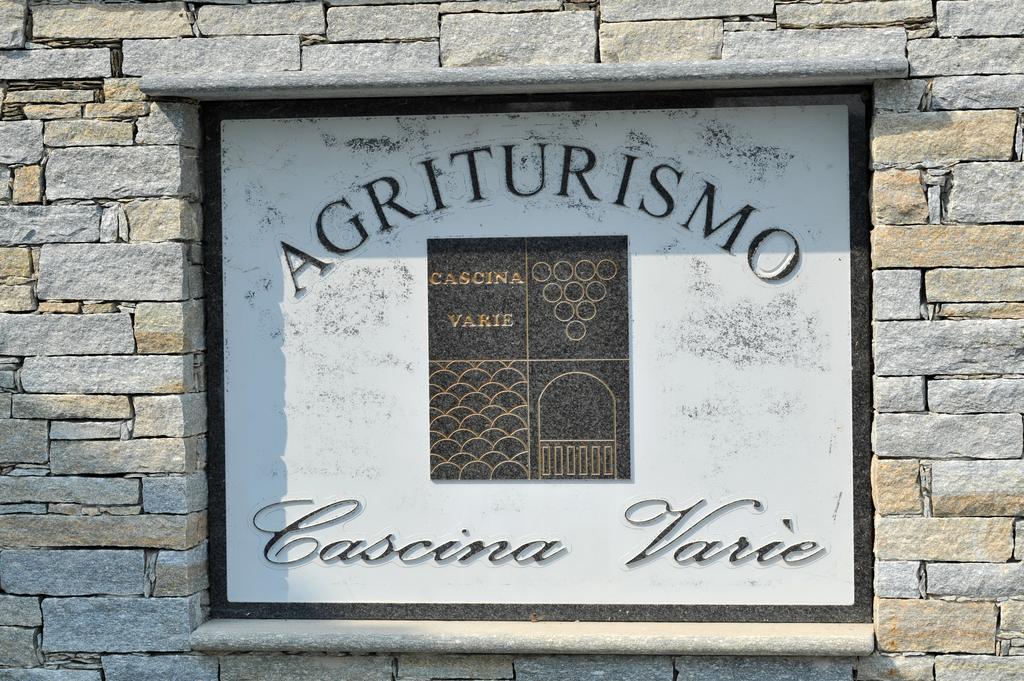 Agriturismo Cascina Varie Castagnito Zewnętrze zdjęcie