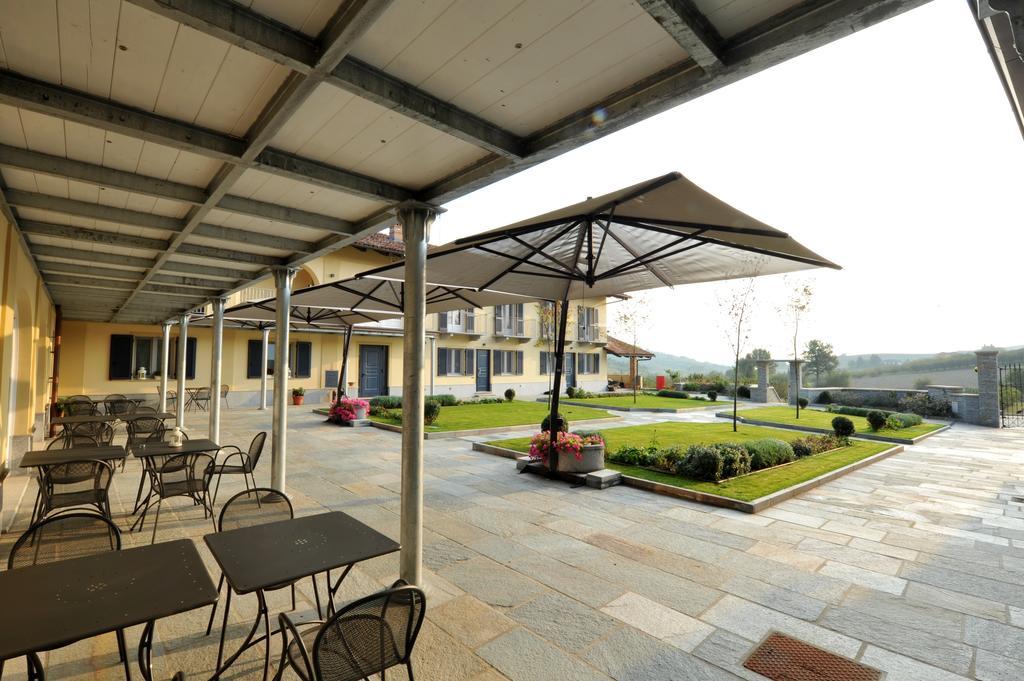 Agriturismo Cascina Varie Castagnito Zewnętrze zdjęcie