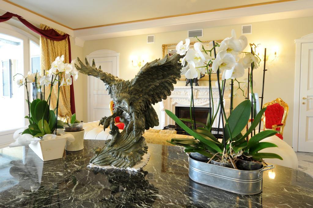Agriturismo Cascina Varie Castagnito Zewnętrze zdjęcie